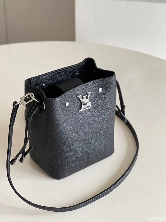 WIS LOCKME VUITTON NANO LOUIS BUCKET 1103